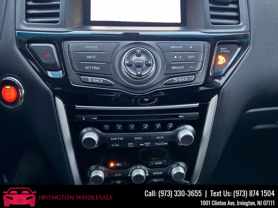 2015 Nissan Pathfinder 4WD 4dr S photo