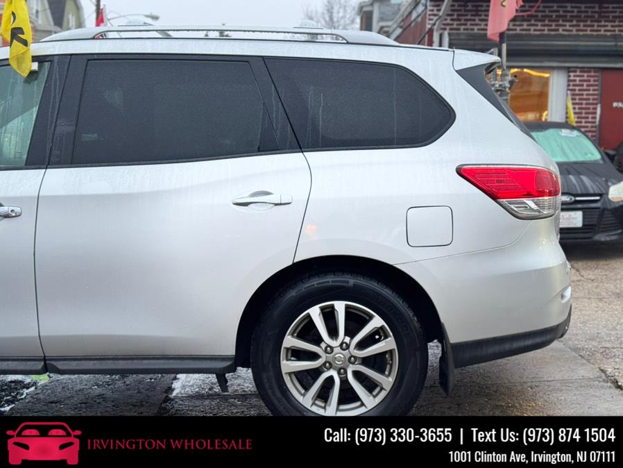 2015 Nissan Pathfinder 4WD 4dr S photo