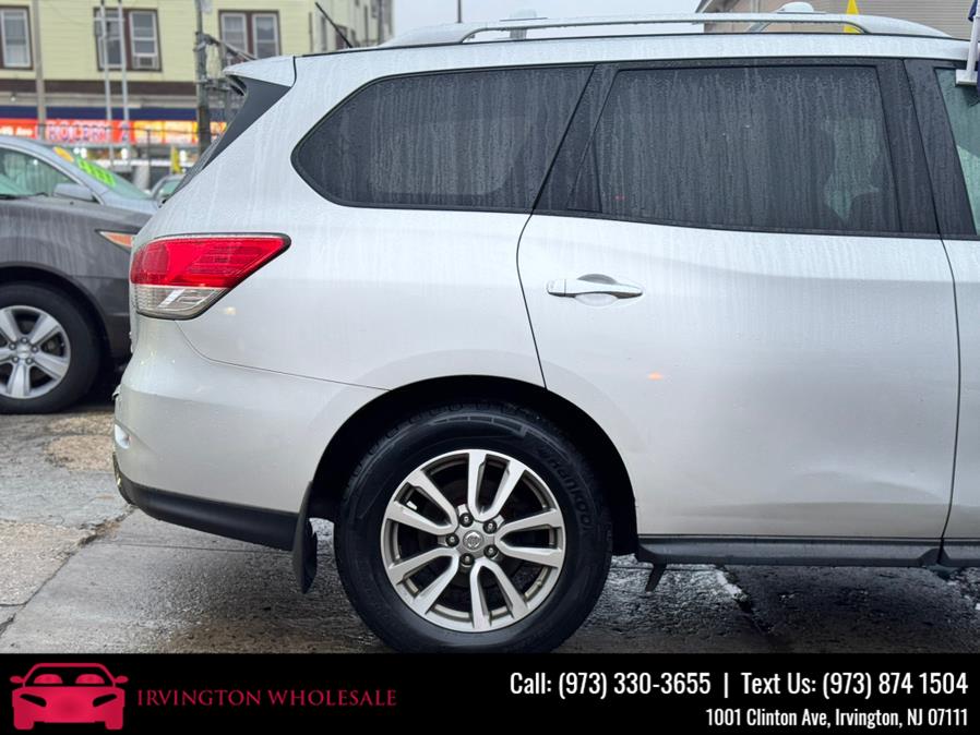 2015 Nissan Pathfinder 4WD 4dr S photo