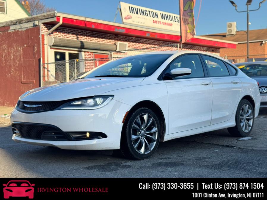 2015 Chrysler 200 S photo