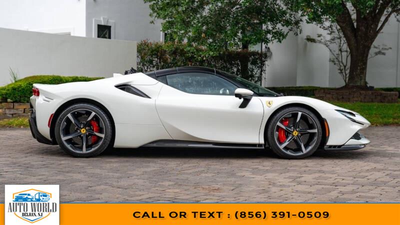 2023 Ferrari SF90 Spider Base
