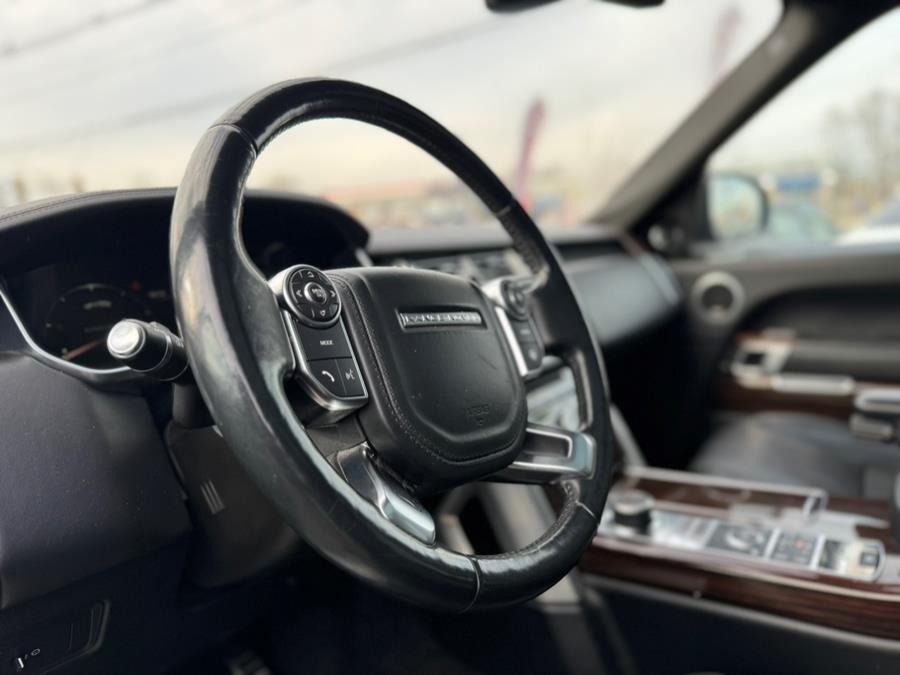 2016 Land Rover Range Rover 4WD 4dr Supercharged photo