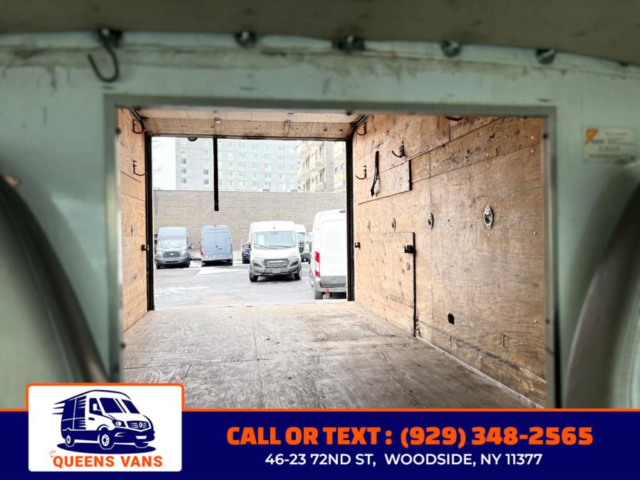 2011 Chevrolet Express 3500 3500 photo