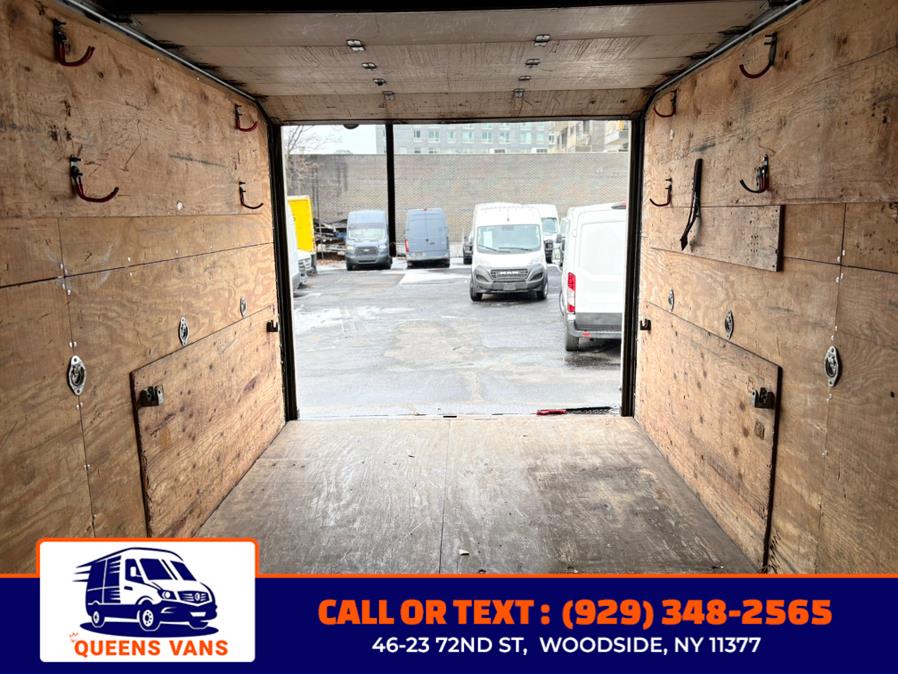 2011 Chevrolet Express 3500 3500 photo