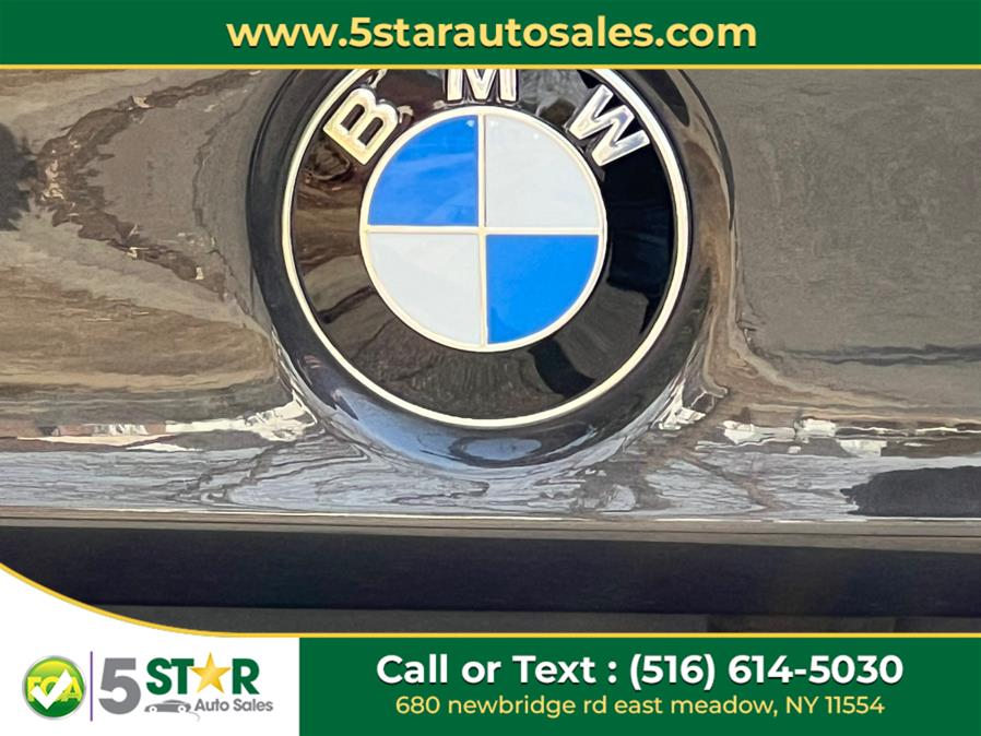 2022 BMW 5-Series 530i xDrive Sedan photo