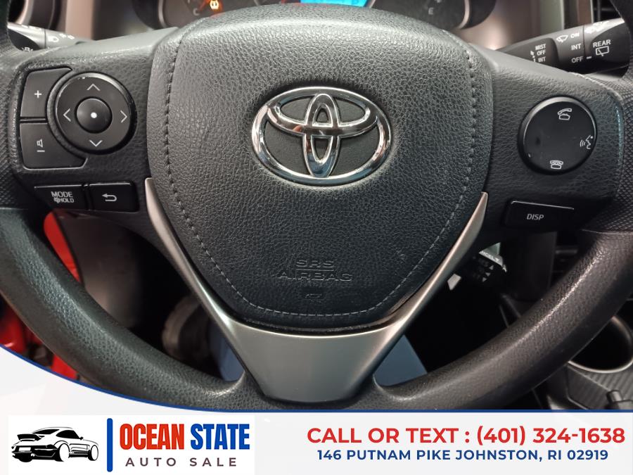 2015 Toyota RAV4 FWD 4dr LE (Natl) photo