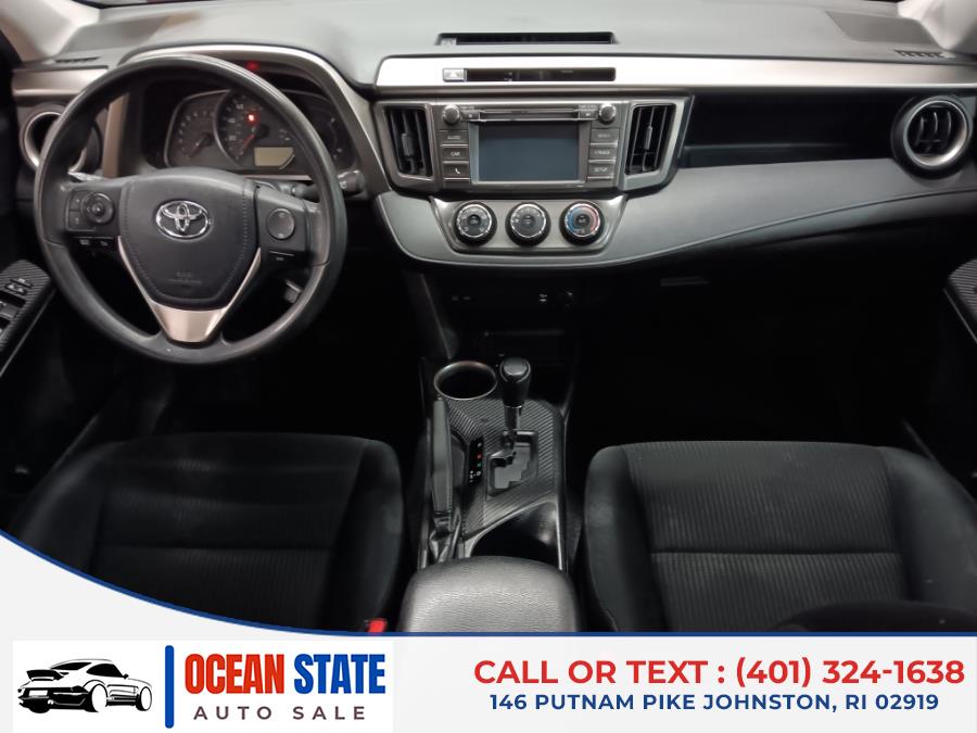 2015 Toyota RAV4 FWD 4dr LE (Natl) photo