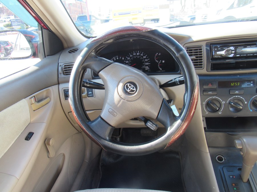 2005 Toyota Corolla CE photo