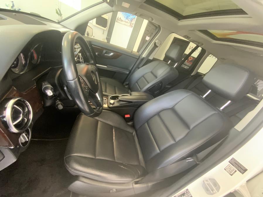 2015 Mercedes-Benz GLK-Class 4MATIC 4dr GLK 250 BlueTEC photo