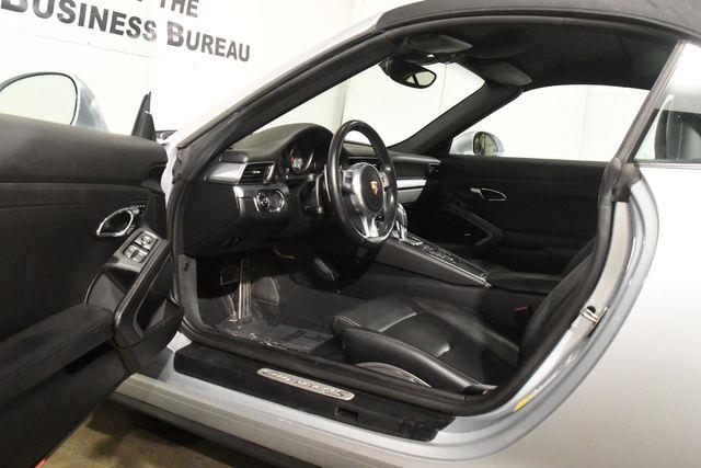 2016 Porsche 911 Carrera 4S photo