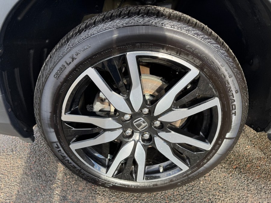 2022 Honda Pilot Elite AWD photo