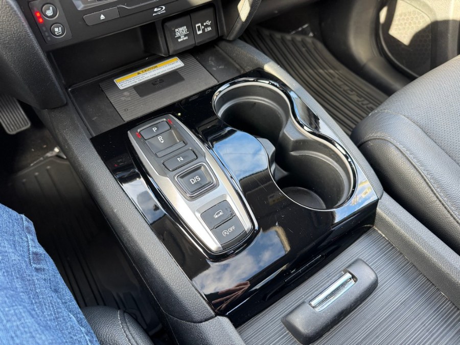 2022 Honda Pilot Elite AWD photo