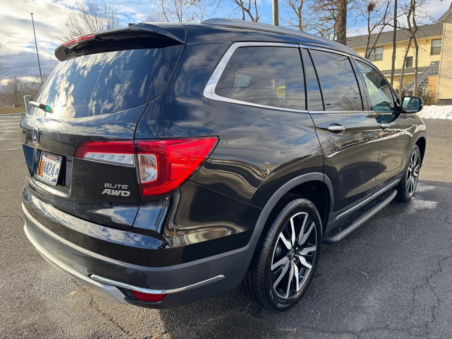 2022 Honda Pilot Elite AWD photo