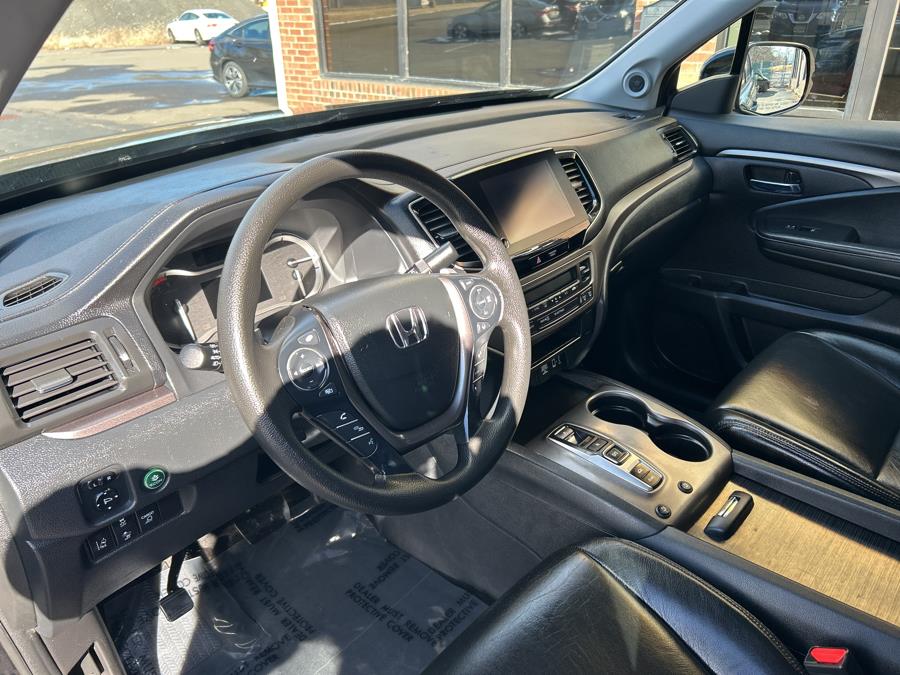 2021 Honda Ridgeline Sport AWD photo