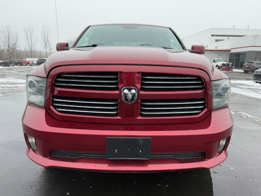 2015 RAM 1500 4WD Crew Cab 140.5