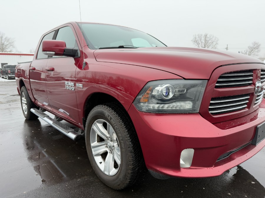 2015 RAM 1500 4WD Crew Cab 140.5