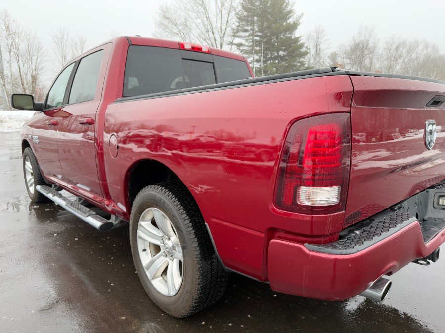 2015 RAM 1500 4WD Crew Cab 140.5