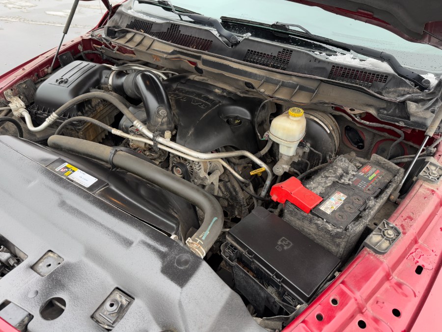 2015 RAM 1500 4WD Crew Cab 140.5