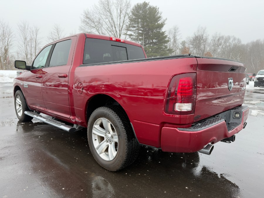 2015 RAM 1500 4WD Crew Cab 140.5