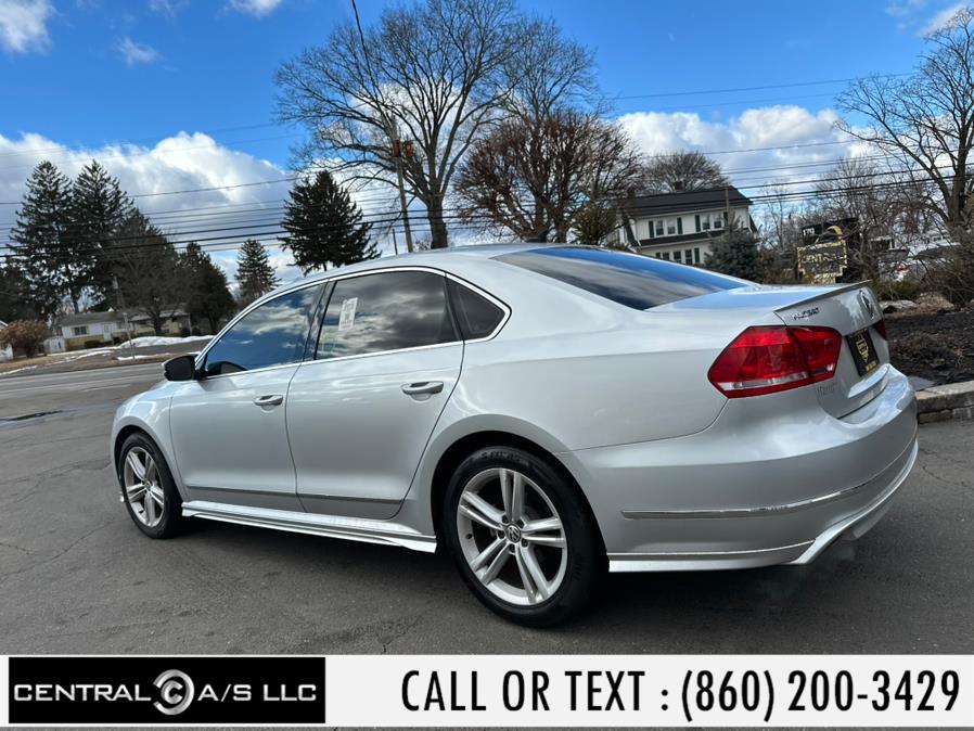 2015 Volkswagen Passat 4dr Sdn 3.6L V6 DSG SEL Premiu photo