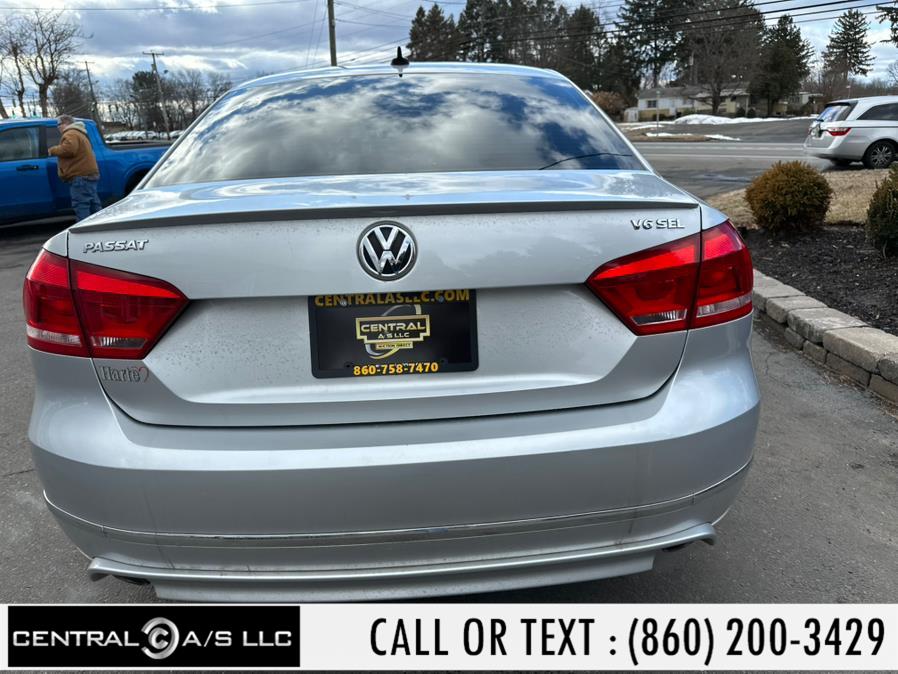 2015 Volkswagen Passat 4dr Sdn 3.6L V6 DSG SEL Premiu photo