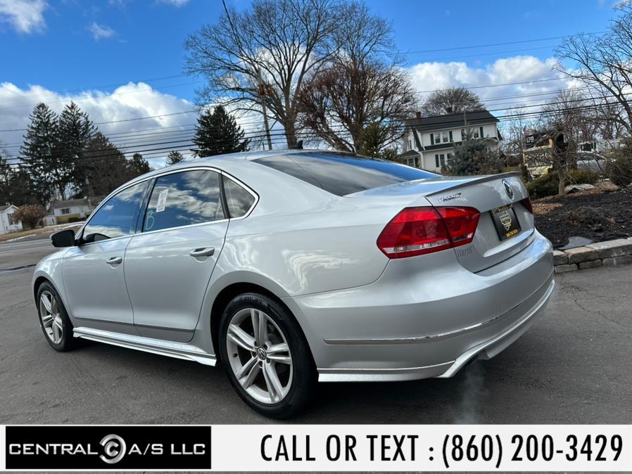 2015 Volkswagen Passat 4dr Sdn 3.6L V6 DSG SEL Premiu photo