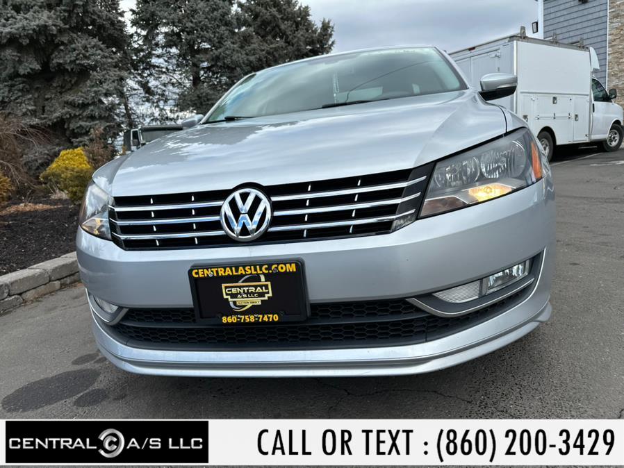 2015 Volkswagen Passat 4dr Sdn 3.6L V6 DSG SEL Premiu photo
