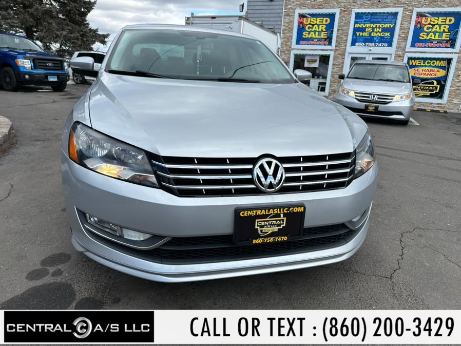 2015 Volkswagen Passat 4dr Sdn 3.6L V6 DSG SEL Premiu photo