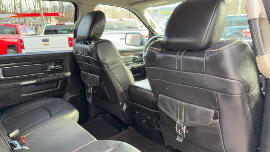 2015 RAM 1500 4WD Crew Cab 140.5