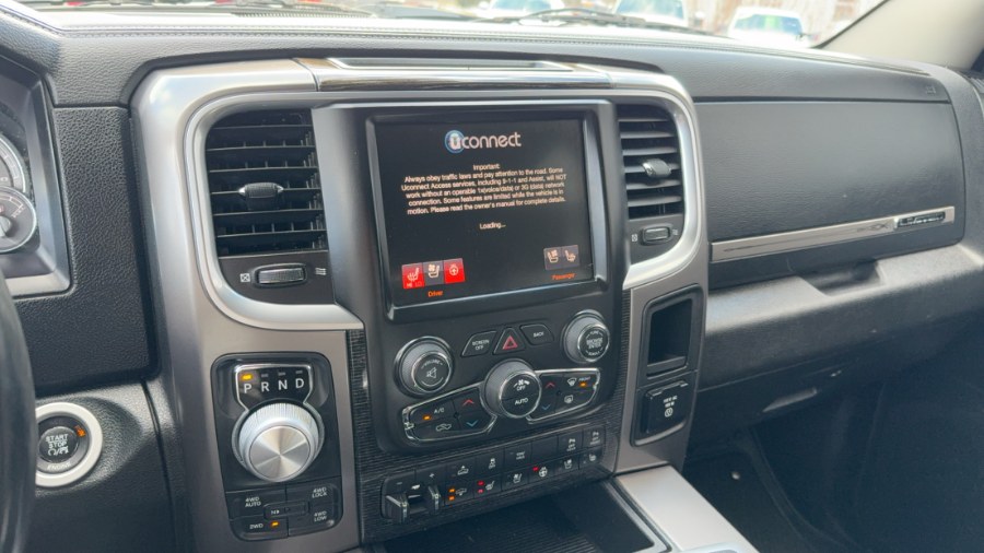 2015 RAM 1500 4WD Crew Cab 140.5