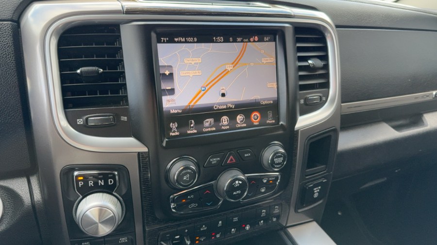 2015 RAM 1500 4WD Crew Cab 140.5