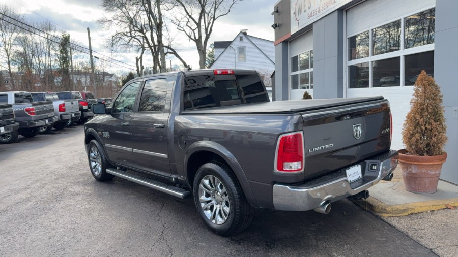 2015 RAM 1500 4WD Crew Cab 140.5