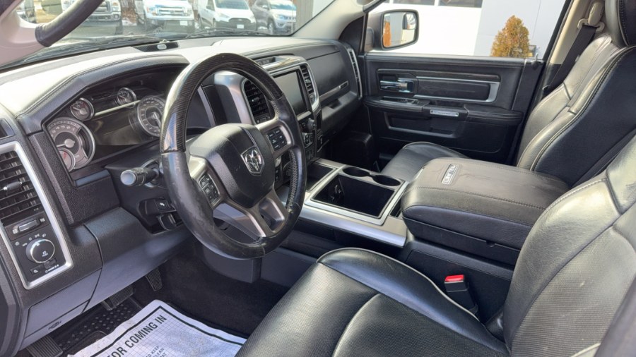 2015 RAM 1500 4WD Crew Cab 140.5