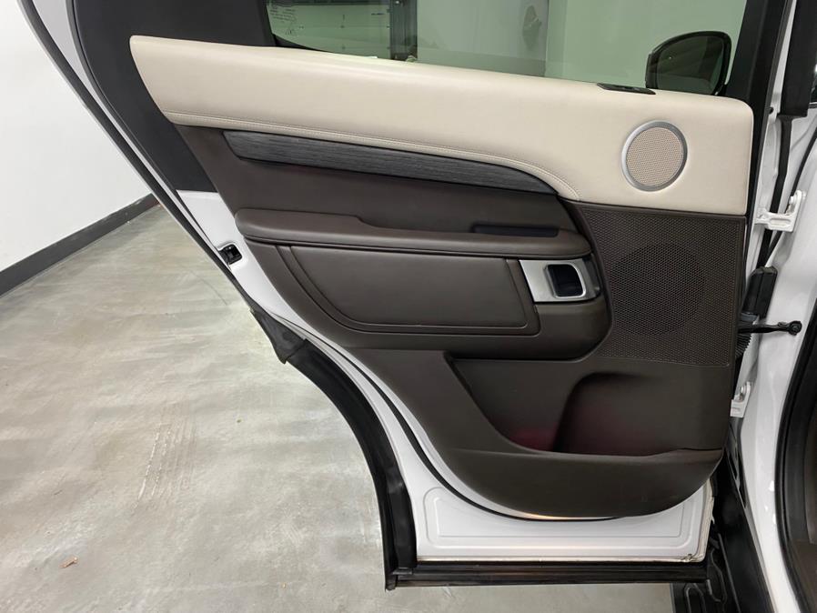 2017 Land Rover Discovery HSE Luxury Td6 Diesel photo