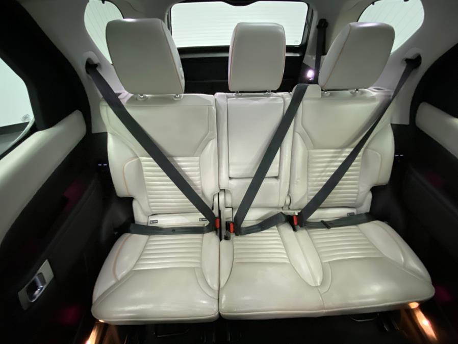 2017 Land Rover Discovery HSE Luxury Td6 Diesel photo