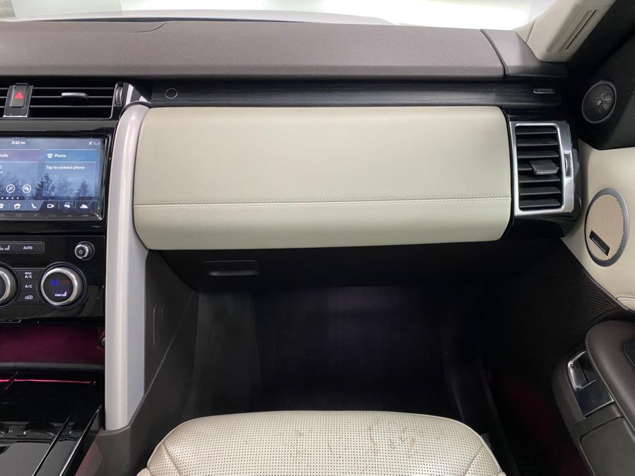2017 Land Rover Discovery HSE Luxury Td6 Diesel photo
