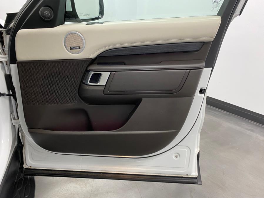 2017 Land Rover Discovery HSE Luxury Td6 Diesel photo