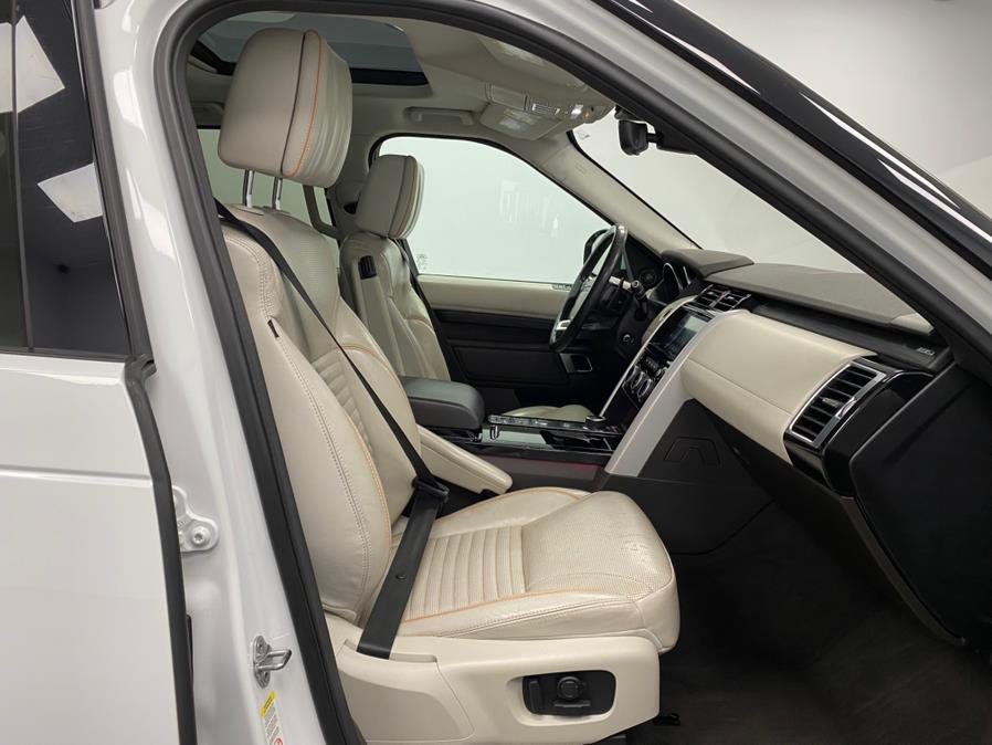2017 Land Rover Discovery HSE Luxury Td6 Diesel photo
