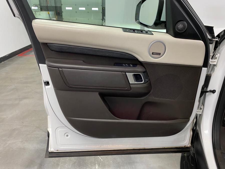 2017 Land Rover Discovery HSE Luxury Td6 Diesel photo