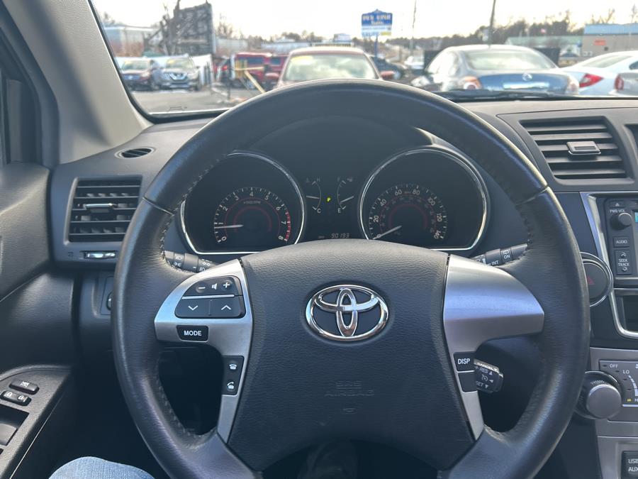 2013 Toyota Highlander photo