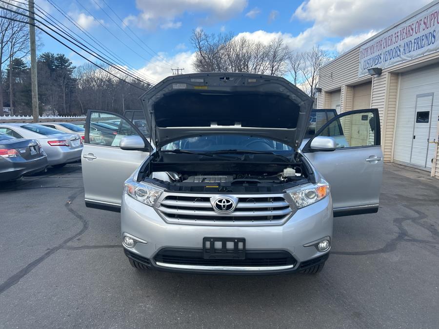 2013 Toyota Highlander photo