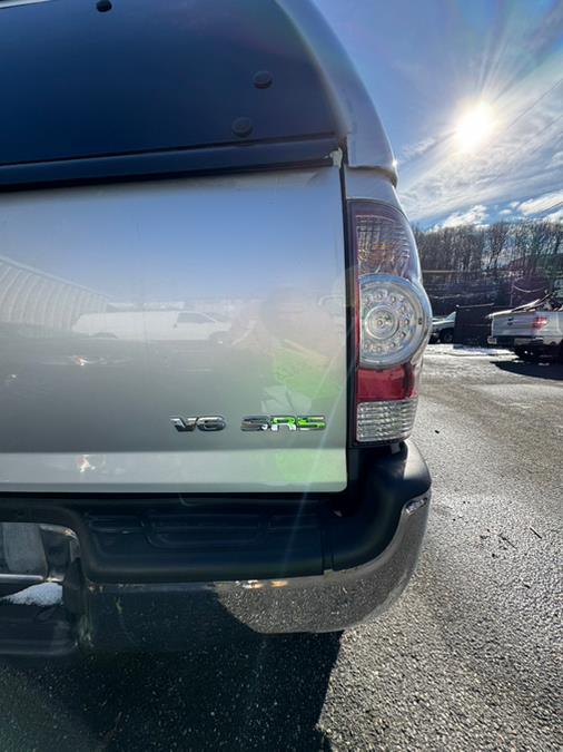 2009 Toyota Tacoma V6 photo