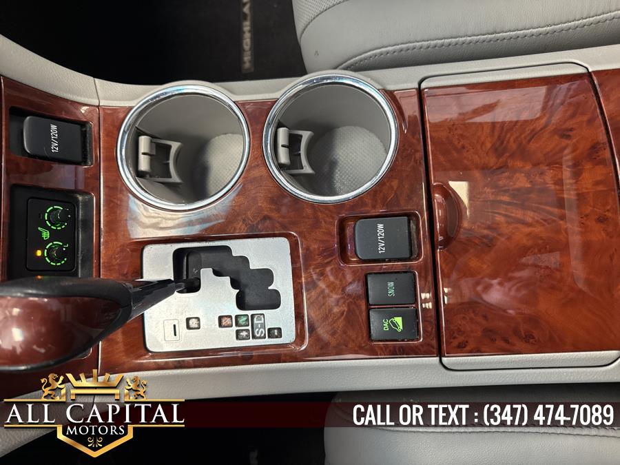 2012 Toyota Highlander Limited photo