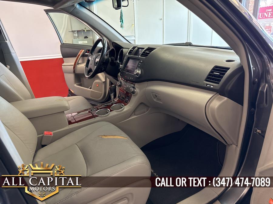 2012 Toyota Highlander Limited photo