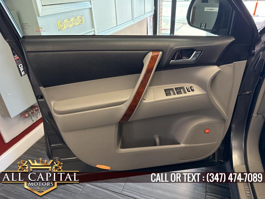 2012 Toyota Highlander Limited photo