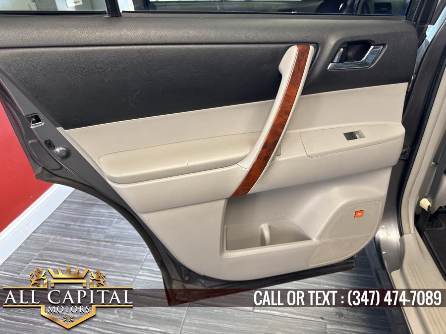 2012 Toyota Highlander Limited photo