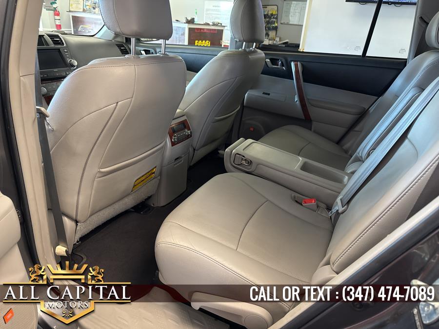2012 Toyota Highlander Limited photo