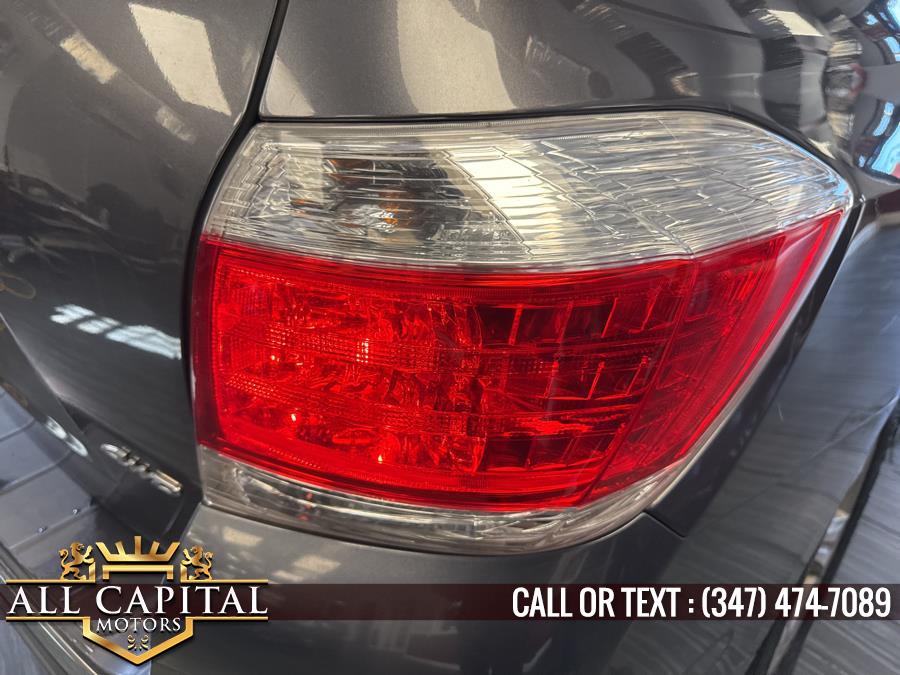 2012 Toyota Highlander Limited photo