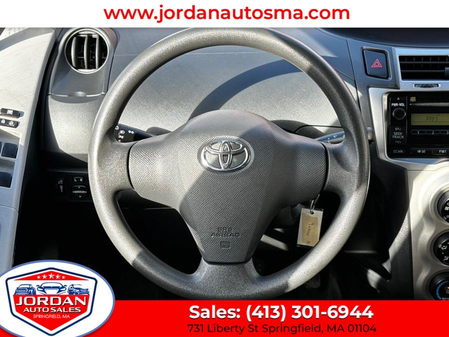 2009 Toyota Yaris S photo