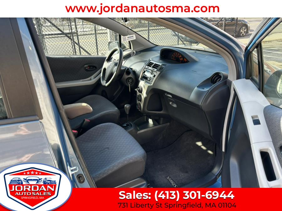 2009 Toyota Yaris S photo